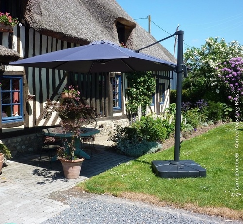 Parasols : pied excentré aluminium